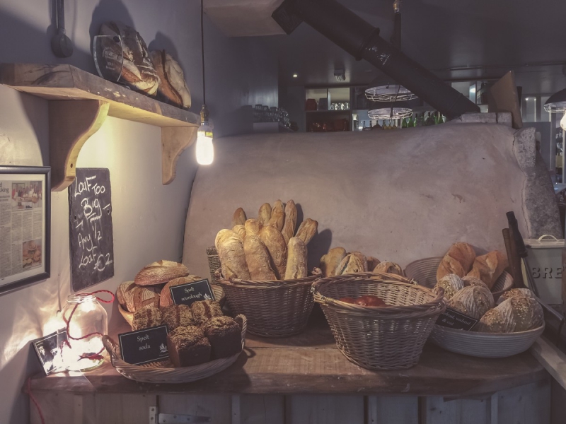 boulangerie-ROQUEBRUNE CAP MARTIN-min_boulangerie